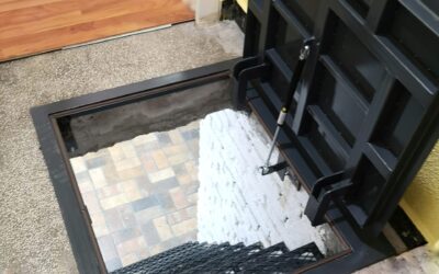 Scara Metalica Beci Si Capac / Trapa Targoviste