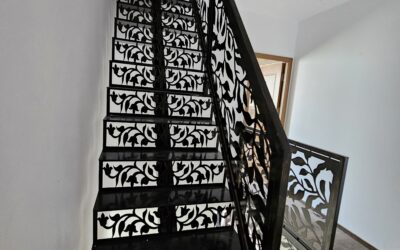 Scara Tabla Decupata