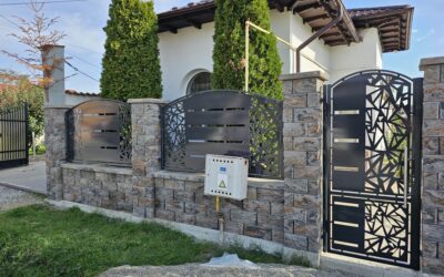 Poarta Pietonala Cu Arcada Pe Semirotund Din Tabla Decupata